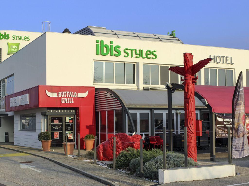 ibis Styles Crolles Grenoble A41 #1